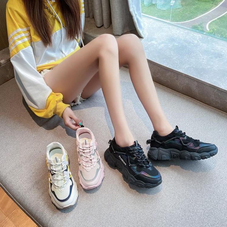 Giày thể thao nữ, Sneaker nữ phản quang độn đế cao 5cm mềm, cá tính, năng động màu đen trơn