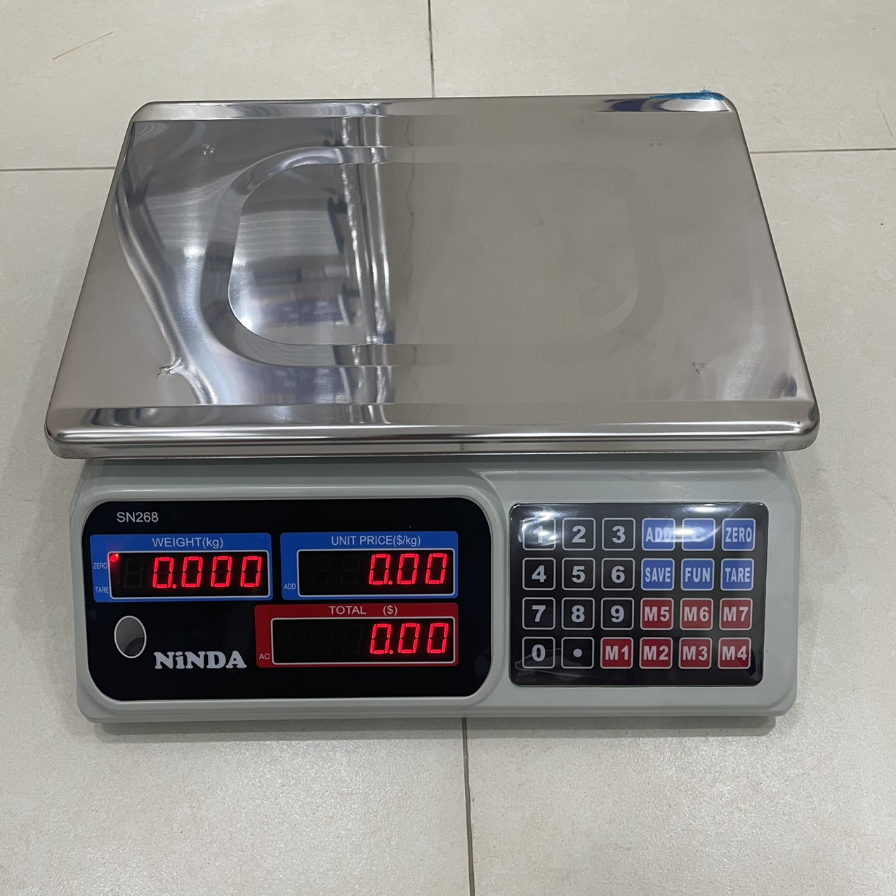Cân điện tử 30kg Ninda, cân tính giá hoa quả thực phẩm sử dụng cho chuỗi siêu thị, cửa hàng trái cây, rau quả, thủy hải sản