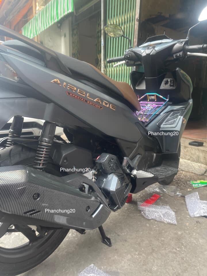 COMBO BỘ ỐP PHỤ KIỆN TRANG TRÍ DÙNG CHO XE AB 2022 2023 - 125 160cc CACBON