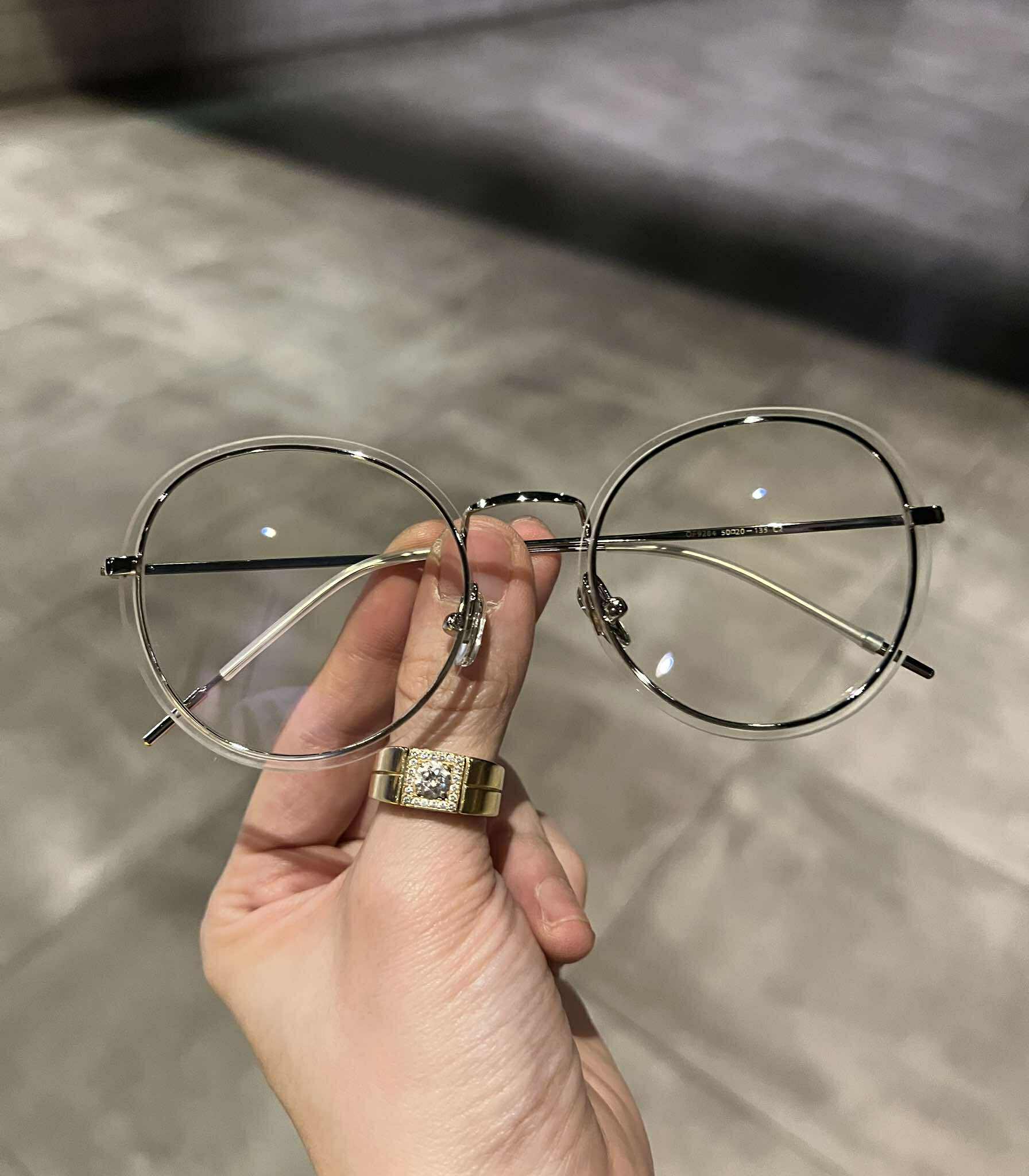 Kính Mắt tròn trong suốt không viền gọng kim loại nhẹ Korea