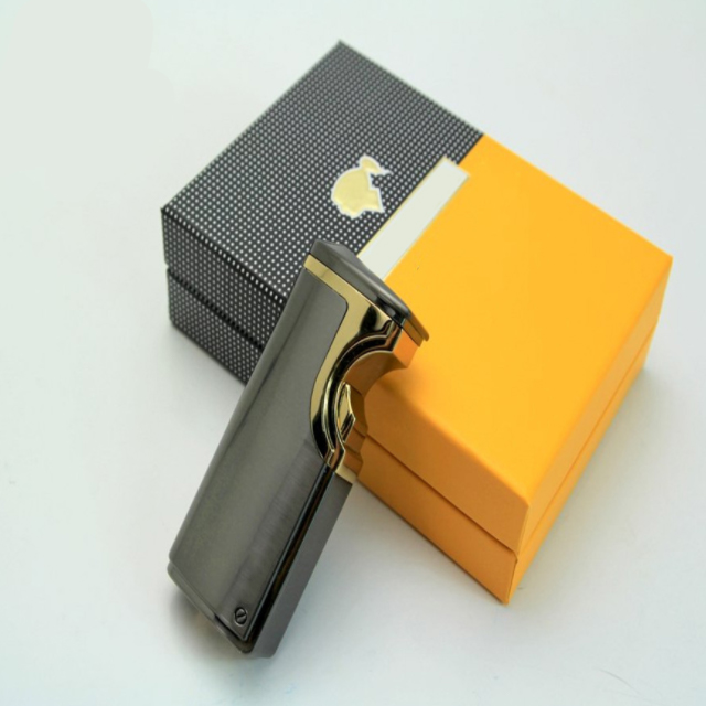 Vỏ Hột Quẹt Bật Lửa Khò Điện 3 Tia Cực Mạnh C.ohiba COB577 Thiết Kế Đẹp Độc Lạ - Giao Màu Ngẫu Nhiên