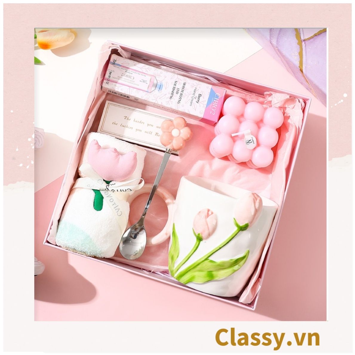 Khăn tắm nhỏ 30 X 60 CM Xếp Thành gắn hoa tulip kèm ruy băng Q1771