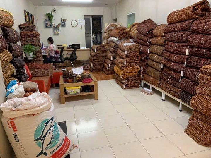 Chiếu Hạt Gỗ Cẩm Lai Cao Cấp - Kích Thước 1,5mx1,9m ( video , hình thật )