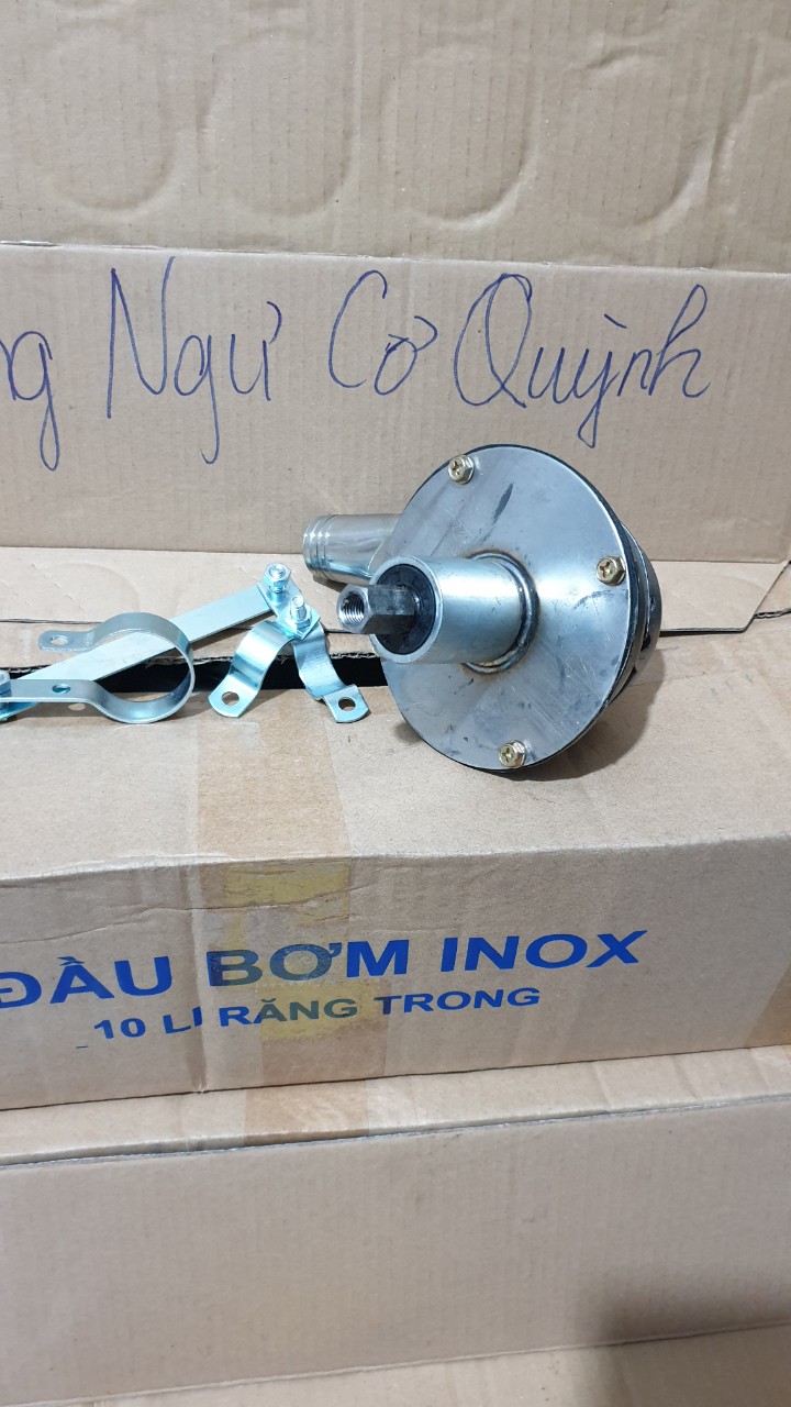 Đầu bơm nước INOX gắn máy cắt cỏ