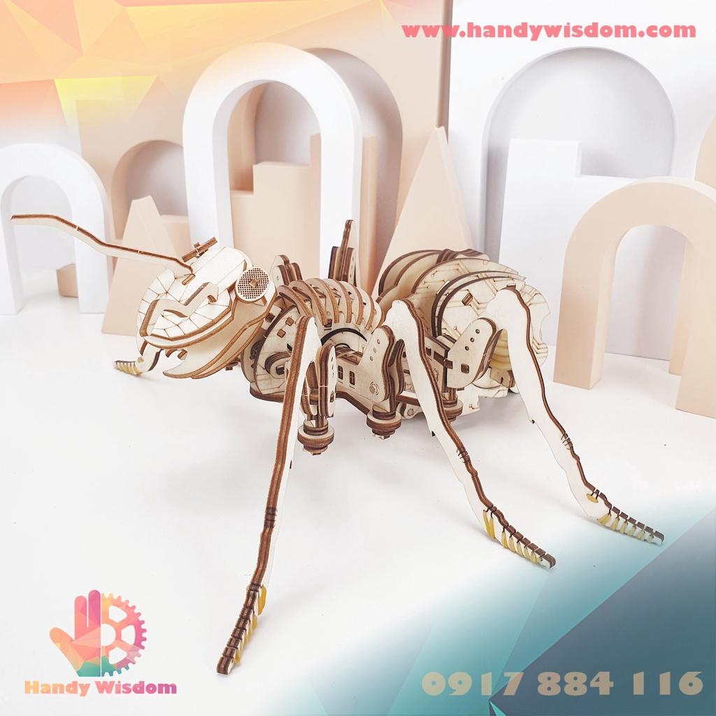 Mô hình gỗ chuyển động - Kiến đen - New Land Running Ant MV04