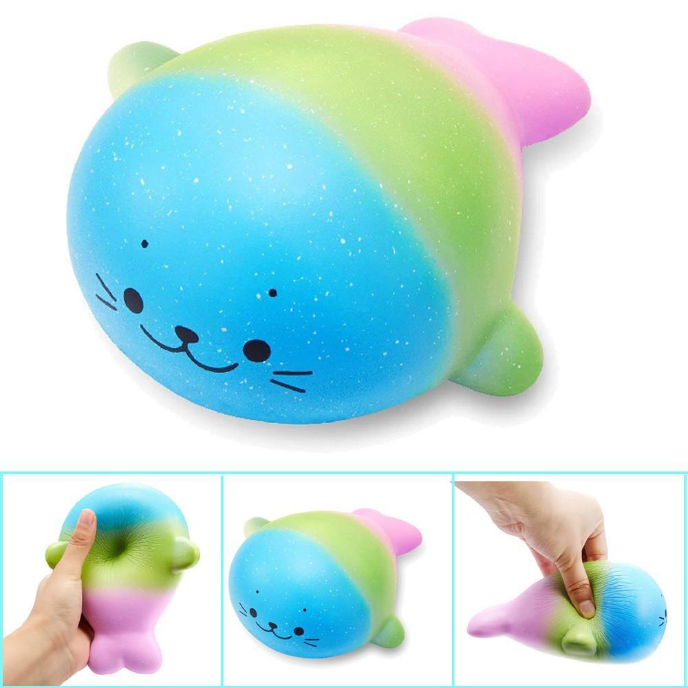 Đồ chơi hình cá voi , bóp để giảm căng thẳng sale off  squishy