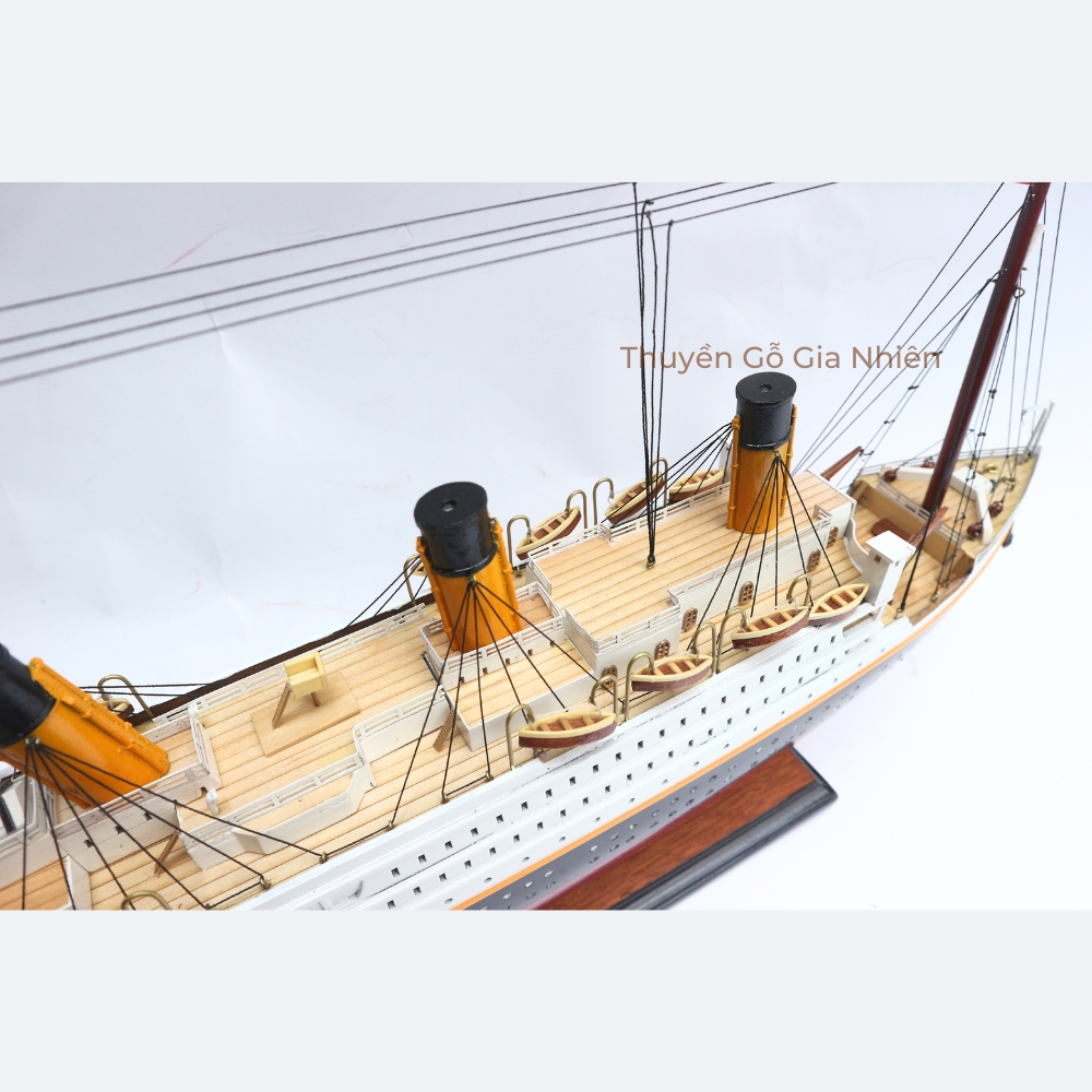 Mô Hình Thuyền Gỗ Phong Thủy Dạng Thuyền Du Lịch RMS TITANIC PAINTED Chính Hãng Hàng Xuất Khẩu Chất Lượng Cao