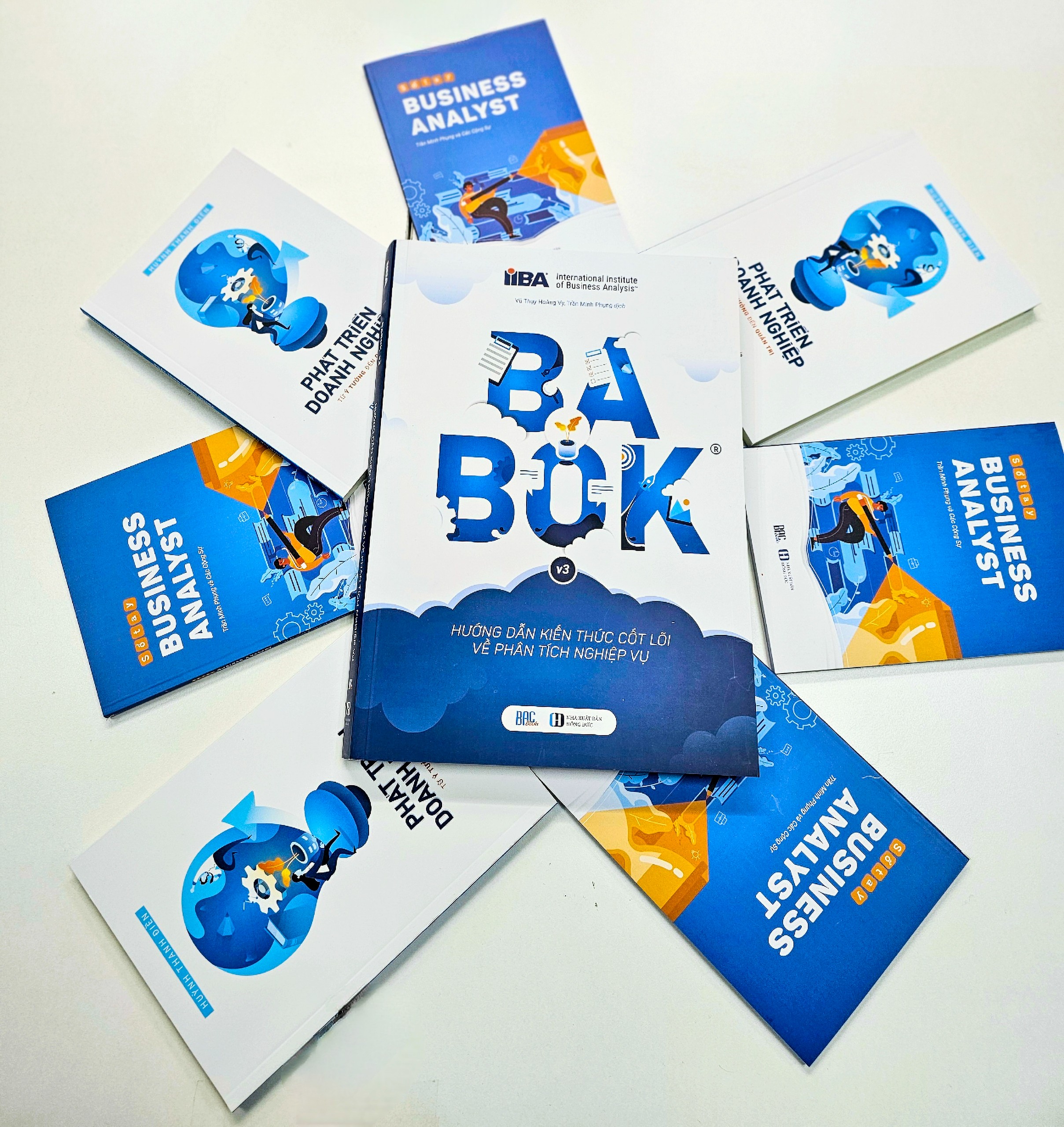 Combo 3 quyển sách không thể thiếu tại tủ sách BAC: Sổ tay Business Analyst - Sách Phát Triển Doanh Nghiệp & Sách Babok V3 Phiên Bản Tiếng Việt