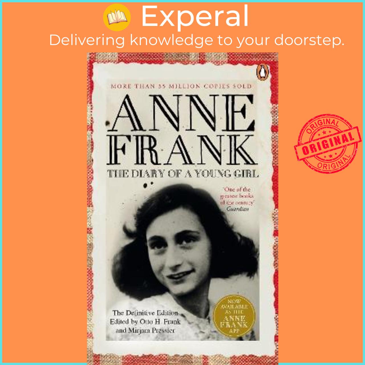 Sách - The Diary of a Young Girl : The Definitive Edition of the World's Most Famo by Anne Frank (UK edition, paperback)