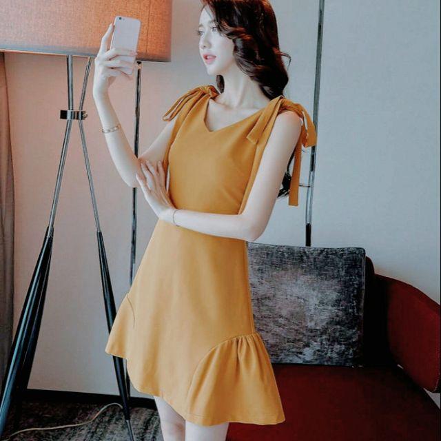 Đầm cam nơ vai