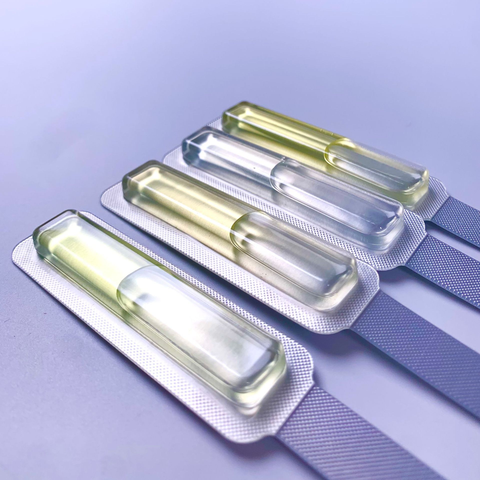 Nước Hoa Ô Tô Kẹp Cửa Gió Gỗ tự nhiên LUKE FRESH