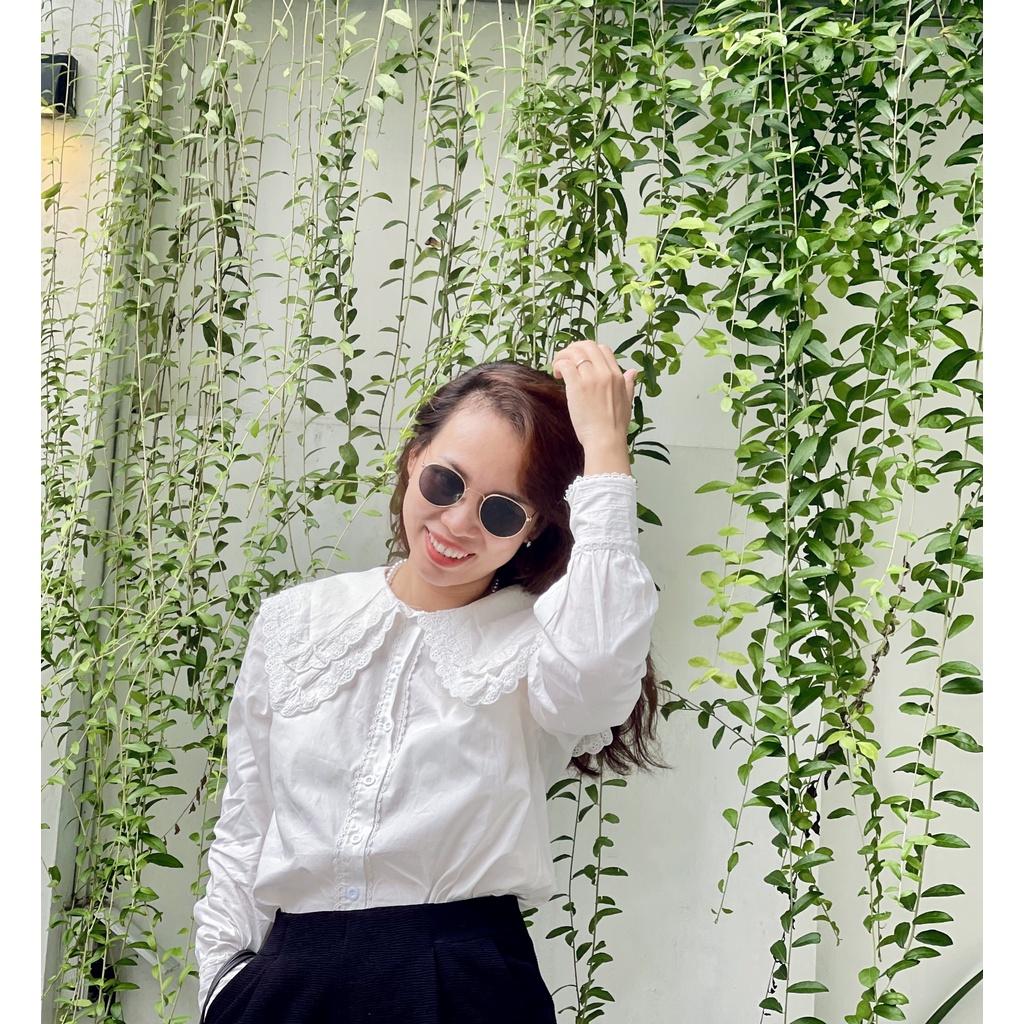 Áo sơ mi trắng tay dài, cổ bèo phối ren. Áo sơ mi trắng công sở