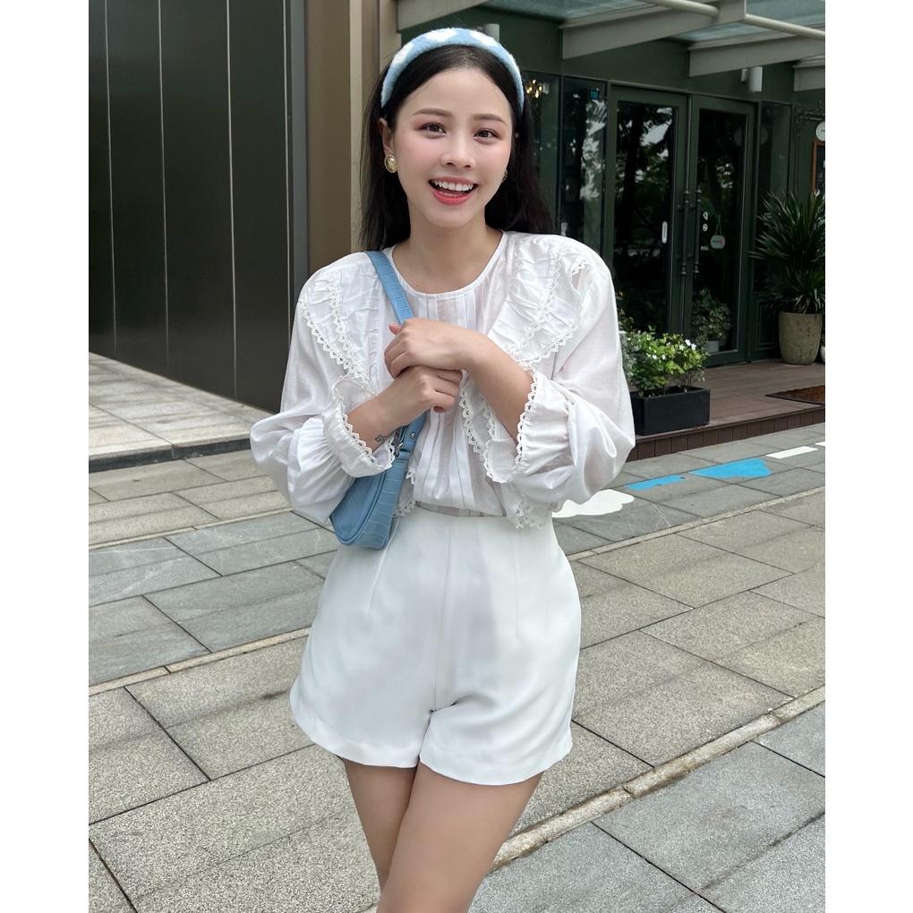 KIOBI - Quần shorts Cindy form lưng cao dáng cơ bản, 3 size S | M | L, có túi, vải kaki gân trắng - KIQS224139TS
