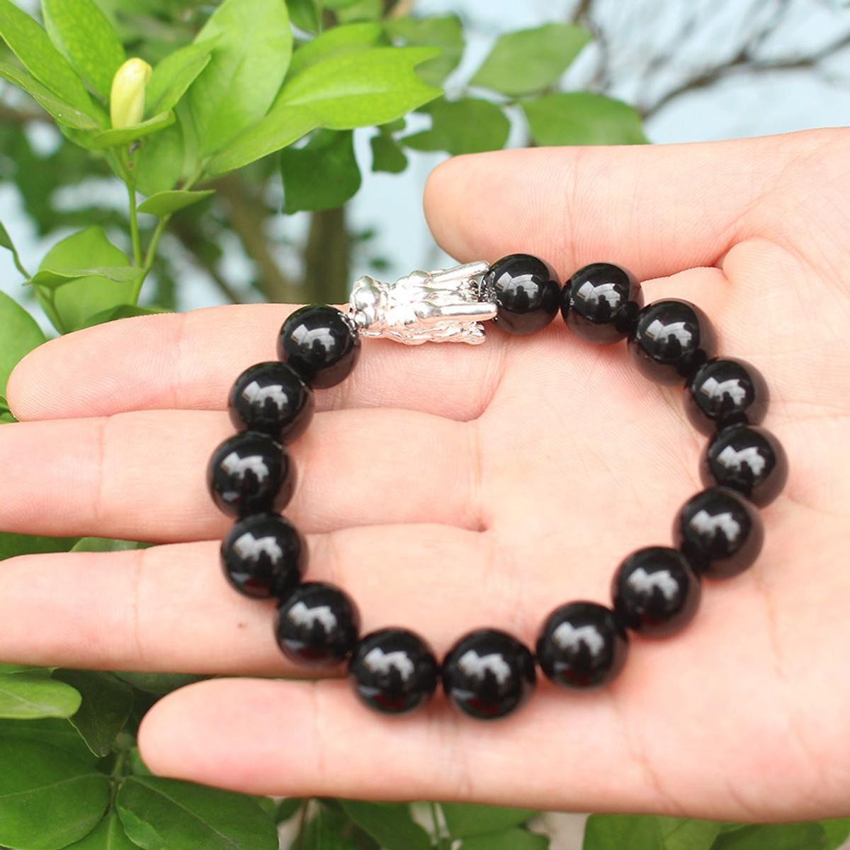 Vòng Tay Phong Thủy Obsidian Núi Lửa 12 ly Mix Charm Đầu Rồng Bạc Cho Nam Mệnh Thủy, Mệnh Mộc