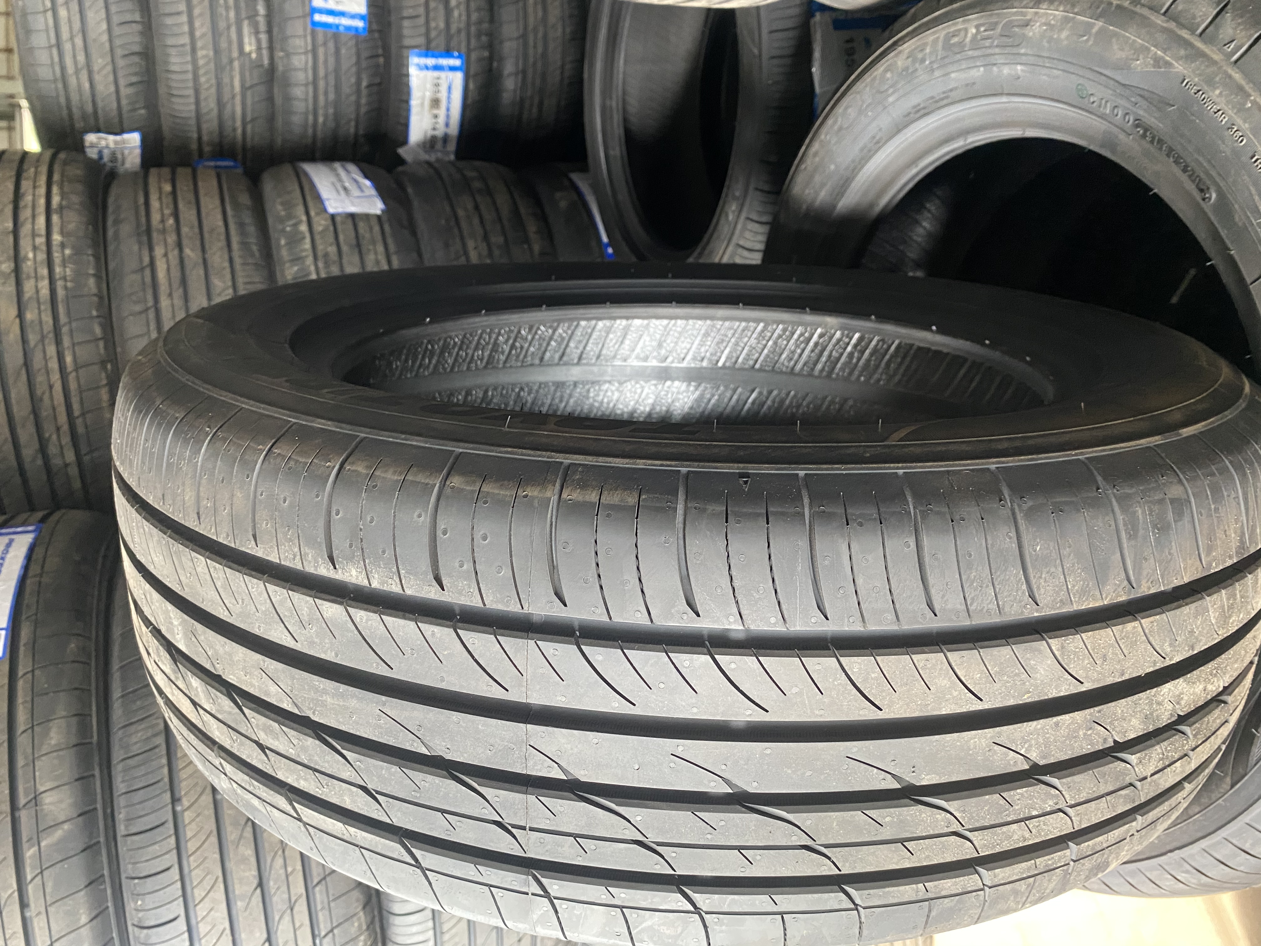 LỐP TOYO 185/55r15