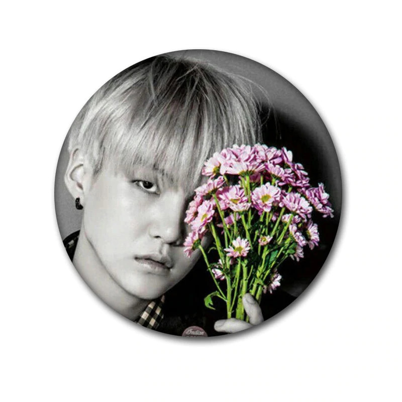 Huy hiệu BTS I NEED YOU