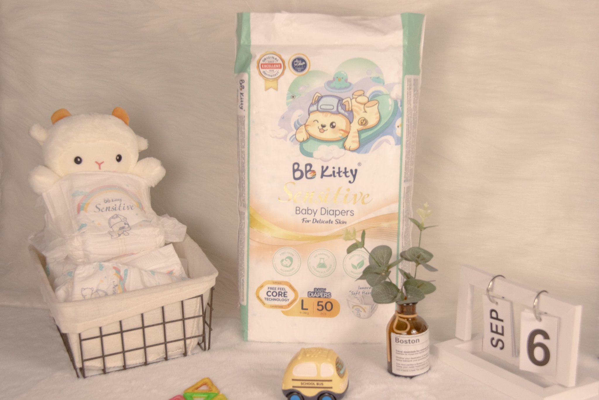 [L50]Tã/Bỉm Dán  BB KITTY SENSITIVE dành cho da Nhạy Cảm size L 50 miếng/ 09 - 14 kg mẫu mới 2024