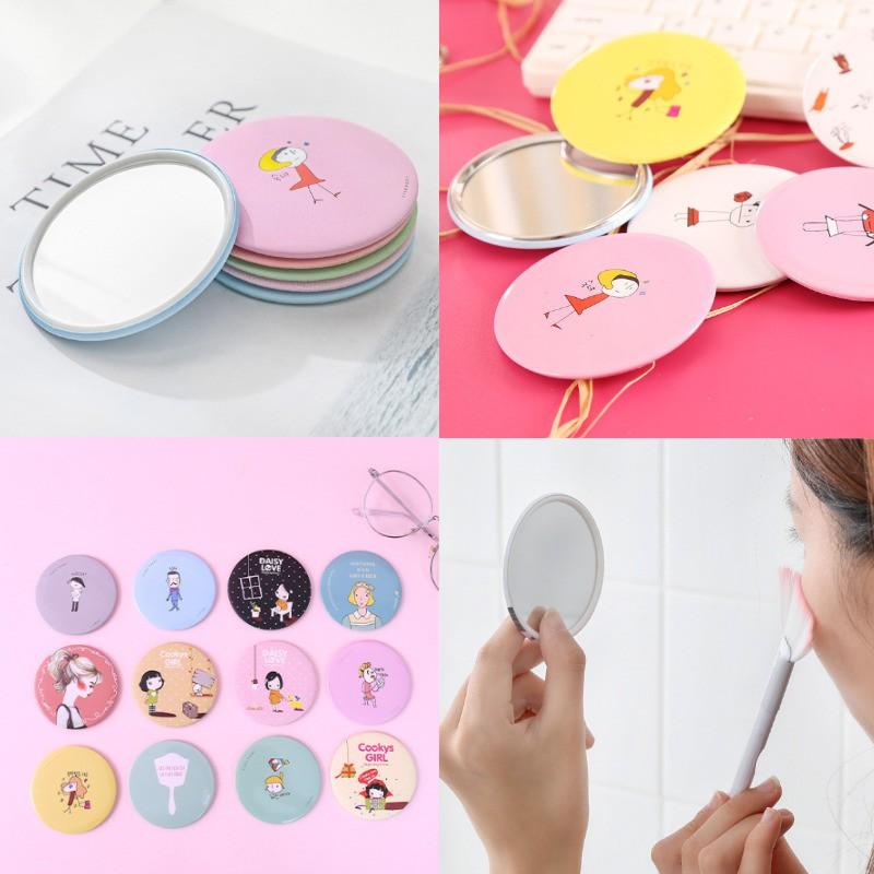 Gương trang điểm mini bỏ túi in họa tiết hoạt hình đáng yêu