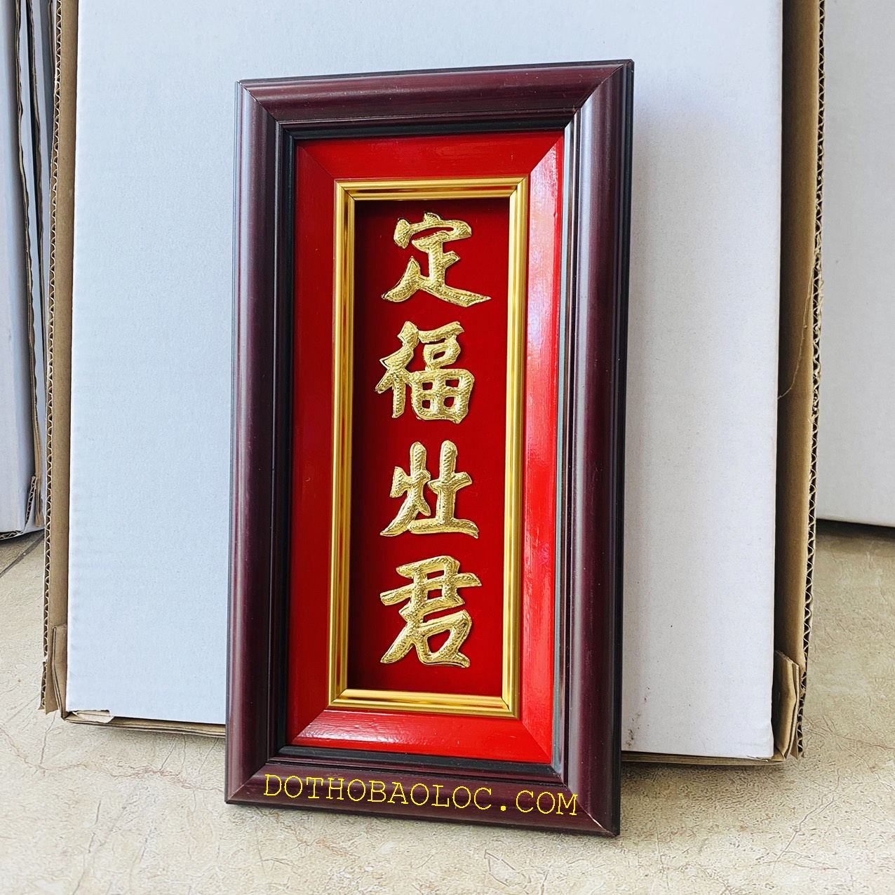 Bài vị Ông Táo dát vàng Cao 30cm x Ngang 16cm – Một hàng chữ