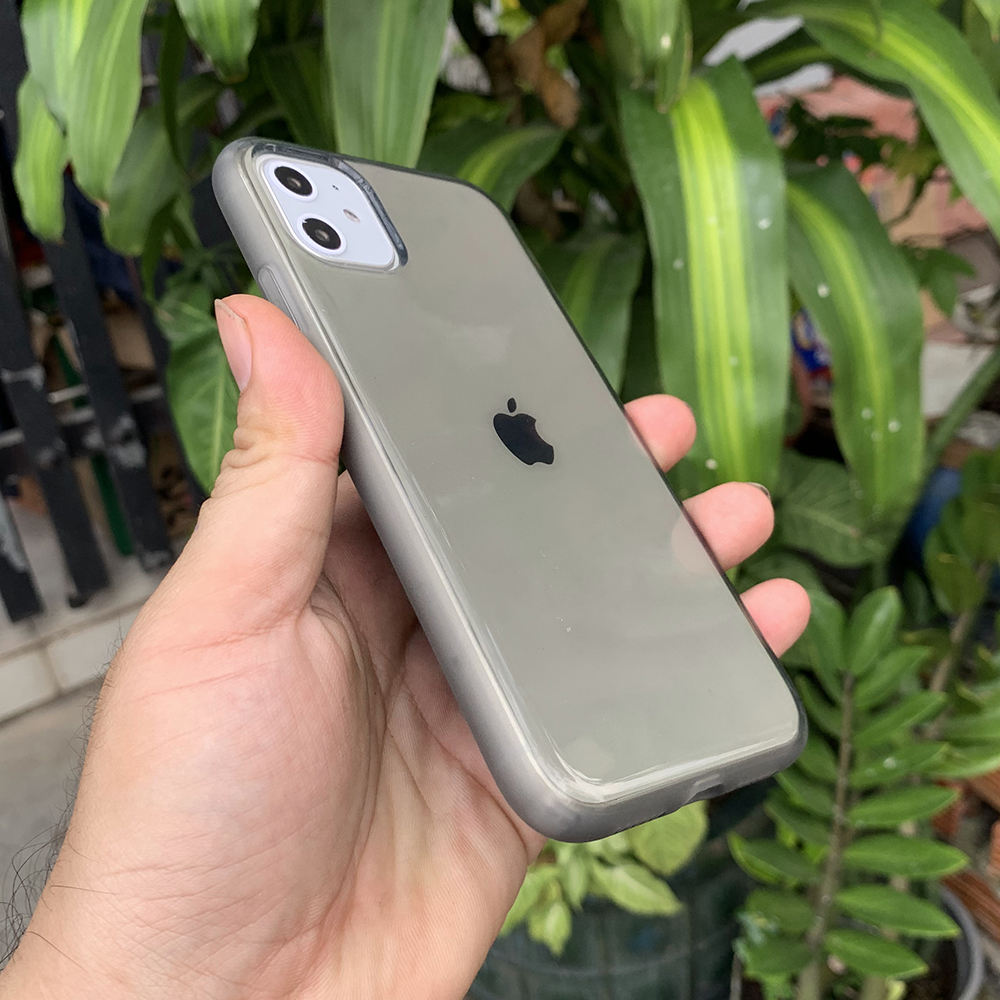 Ốp lưng dẻo chống sốc cao cấp dành cho iPhone 11 - Màu đen mờ