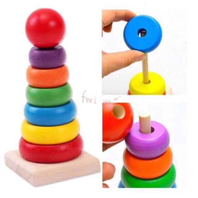 Tháp gỗ 7 màu.