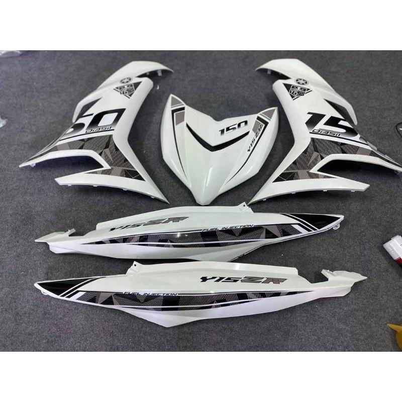Tem rời exciter 150 trắng y15zr, tặng kèm set logo, tem 3 lớp không bay màu