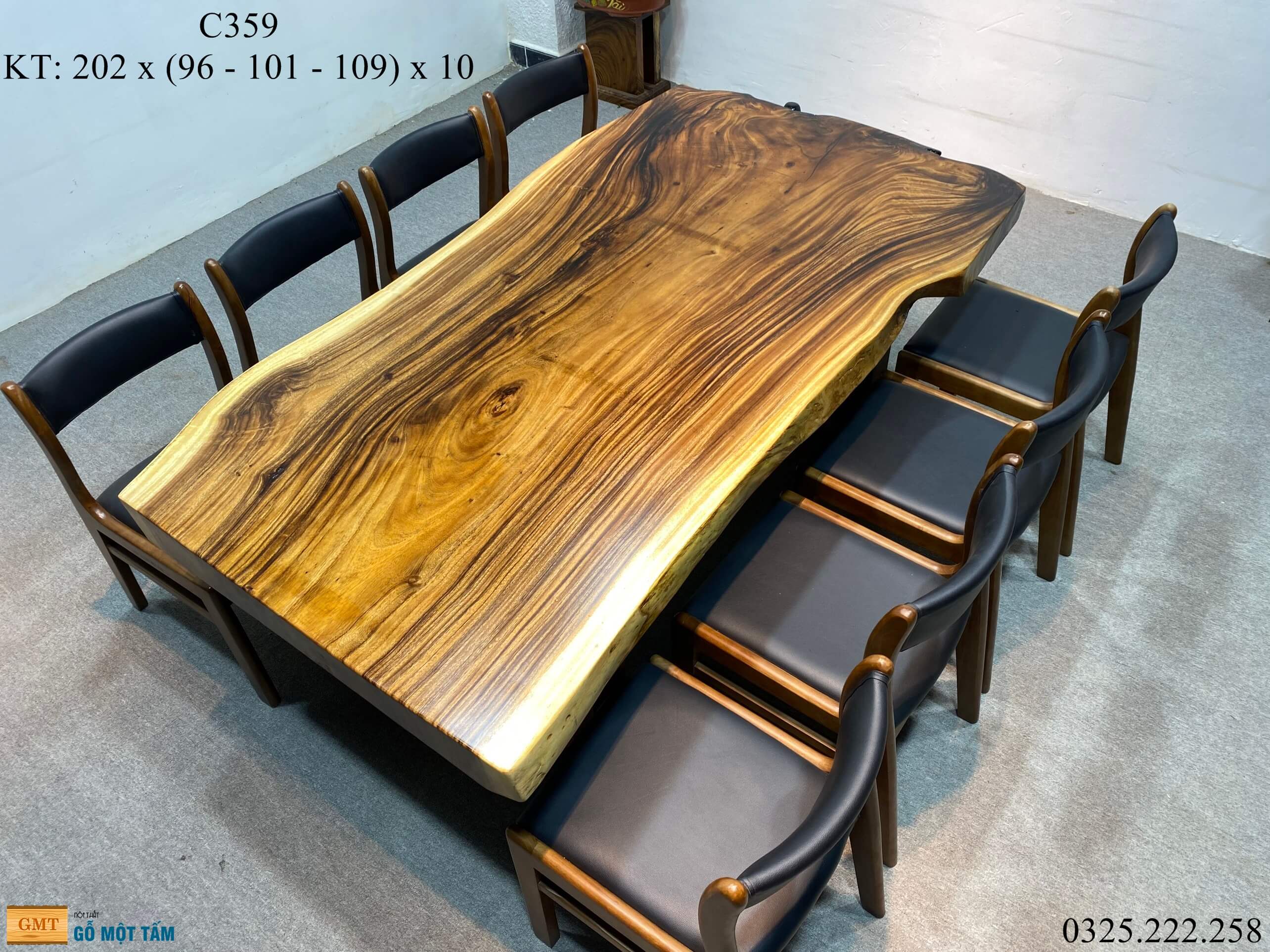 Bàn Cafe Gỗ Me Tây, Bàn Sân Vườn Gỗ Me Tây, Bàn Gỗ Me Tây Nguyên Tấm Dài 2,02m Rộng 1,09m Dày 10cm