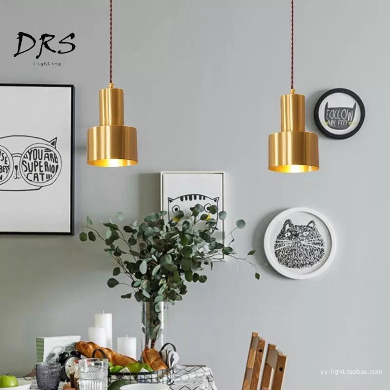 Đèn thả phong cách Bắc Âu chao mạ vàng HL339