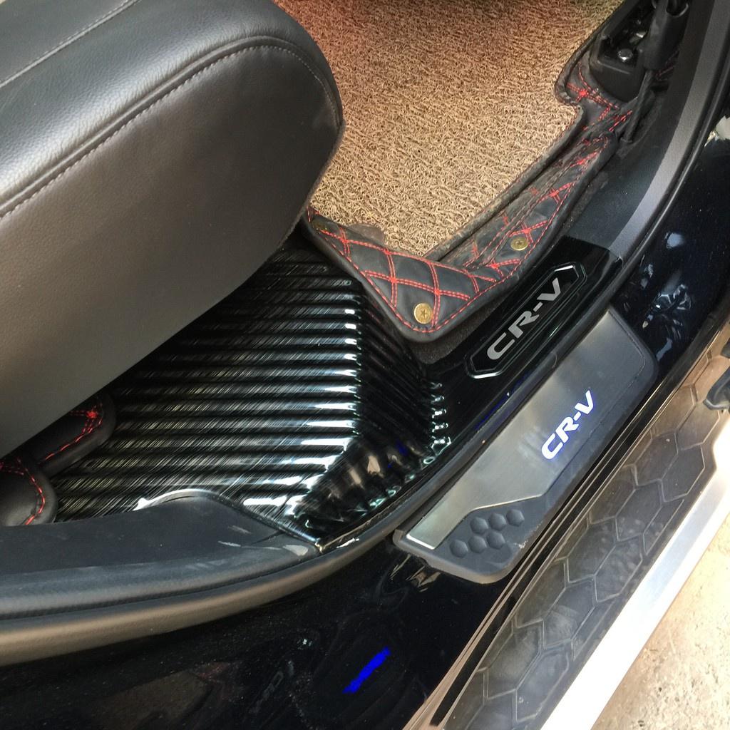 Ốp bậc cửa , nẹp bước chân Honda CRV 2018-2022 cao cấp -mẫu Titan 8 chi tiết