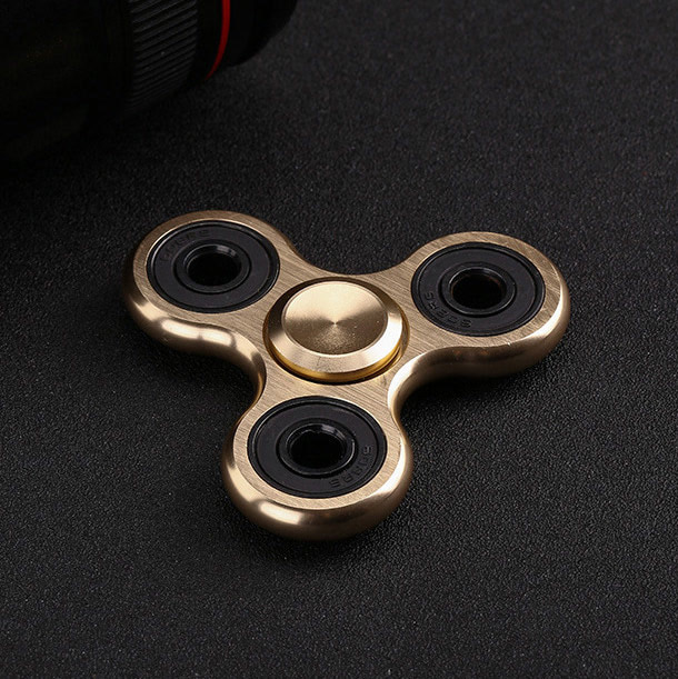Con Quay Hand Fidget Spinner 3 Cánh Nhôm Cao Cấp