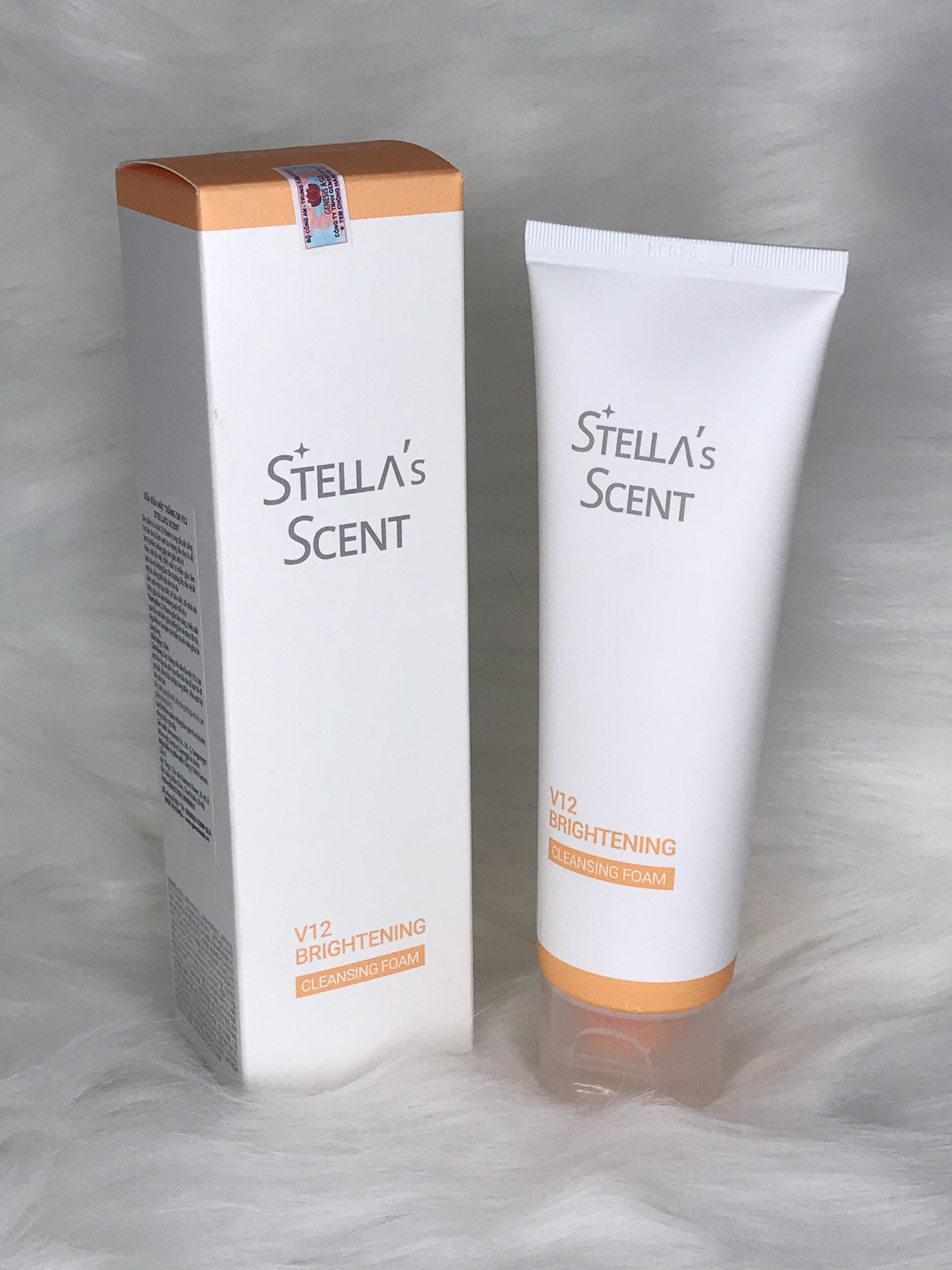 Sữa Rửa Mặt Trấng Da V12 Stella's Scent - Stella's Scent V12 Brightening Cleansing Foam