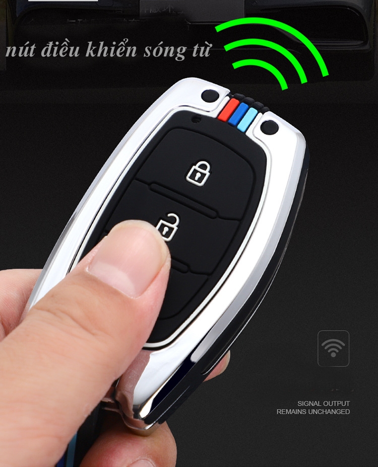 Ốp chìa khóa kim loại cao cấp dùng cho I10; Tucson; Elantra có nút bấm kèm móc treo có viền dạ quang video ảnh thật