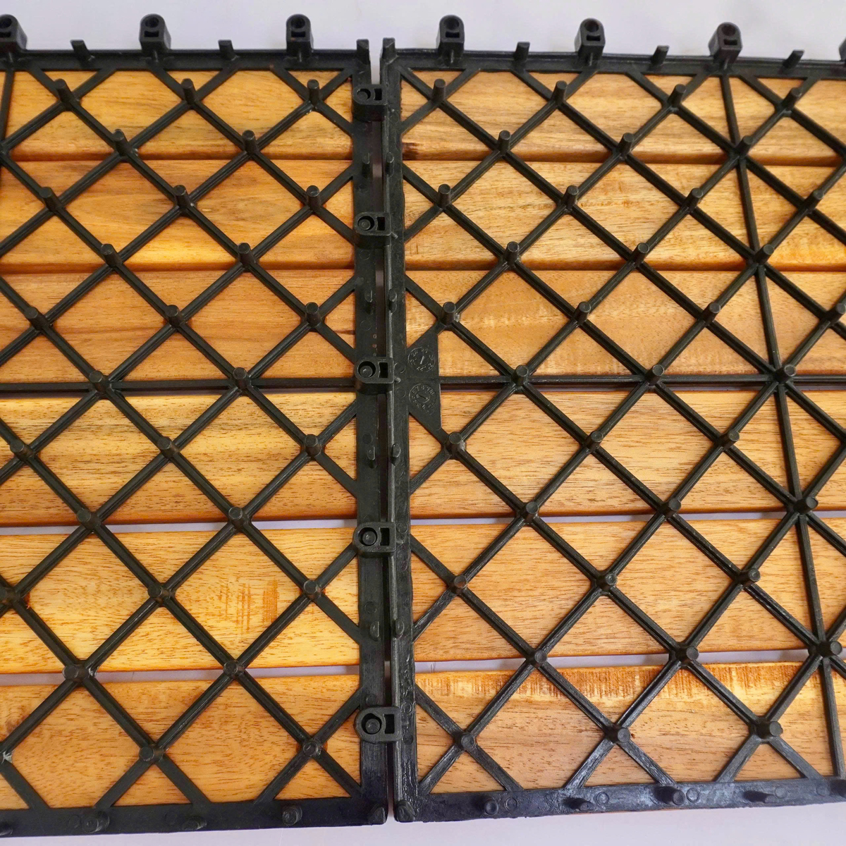 Combo 30 Vỉ Gỗ Lót Sàn Ban Công Đế Nhựa Chắc Chắn – Chống Cong Vênh, Mối Mọt, Màu Đẹp