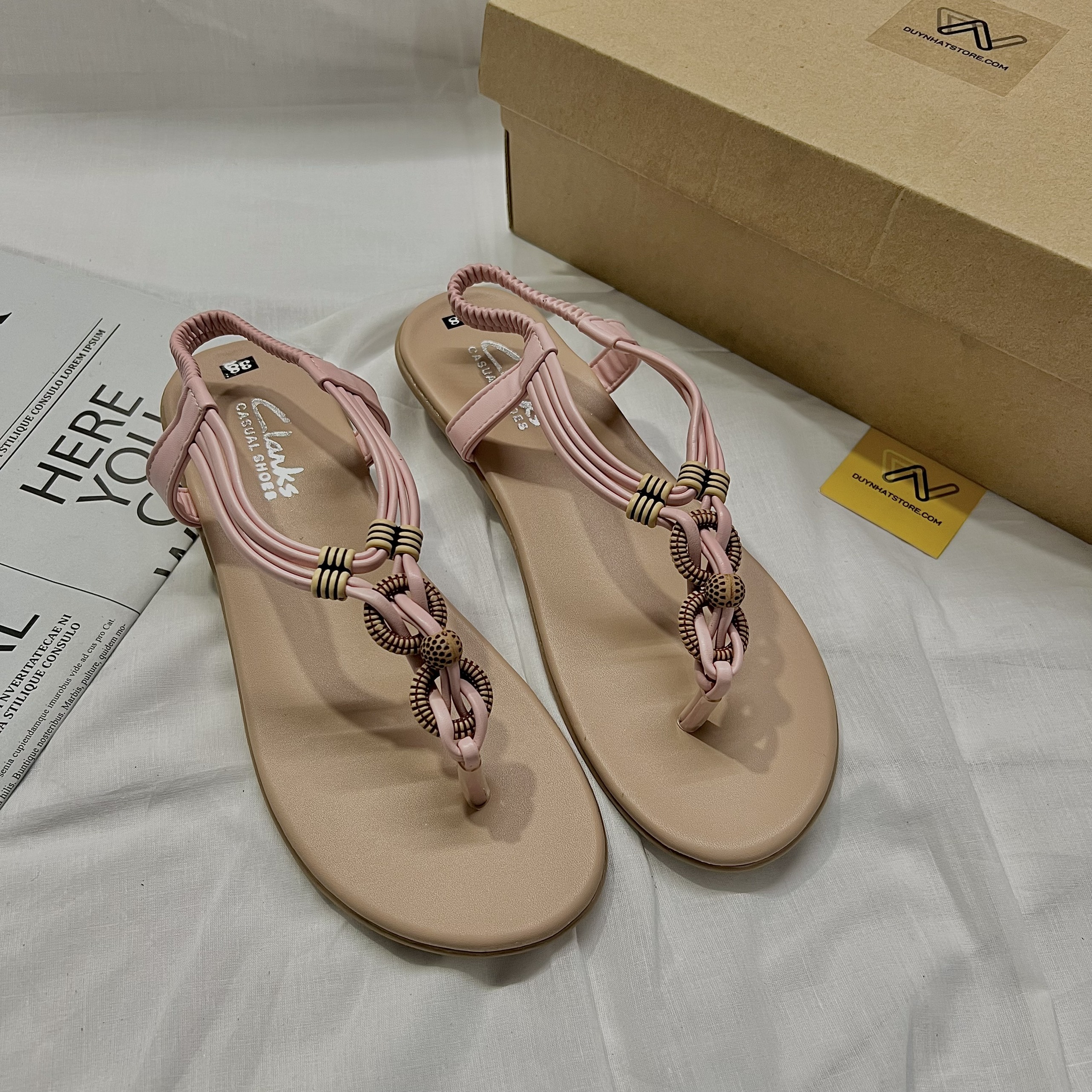 Giày Sandal Nữ Quai Kẹp Xỏ Ngón Màu Hồng Đen Dây Mảnh Nhỏ Duy Nhật Store Học Sinh Đi Học Bền Uzzang Chiến Thun Hạt Gỗ