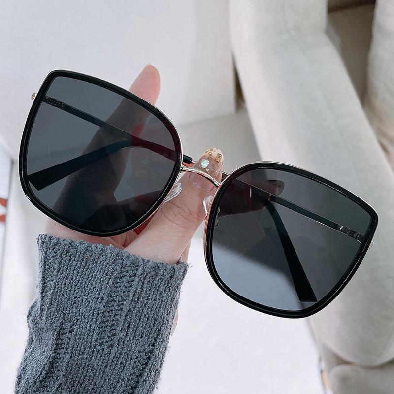 2021 Women's SunGlasses Fashion Sunglasses Large Thick Square Frame Eyeglasses
