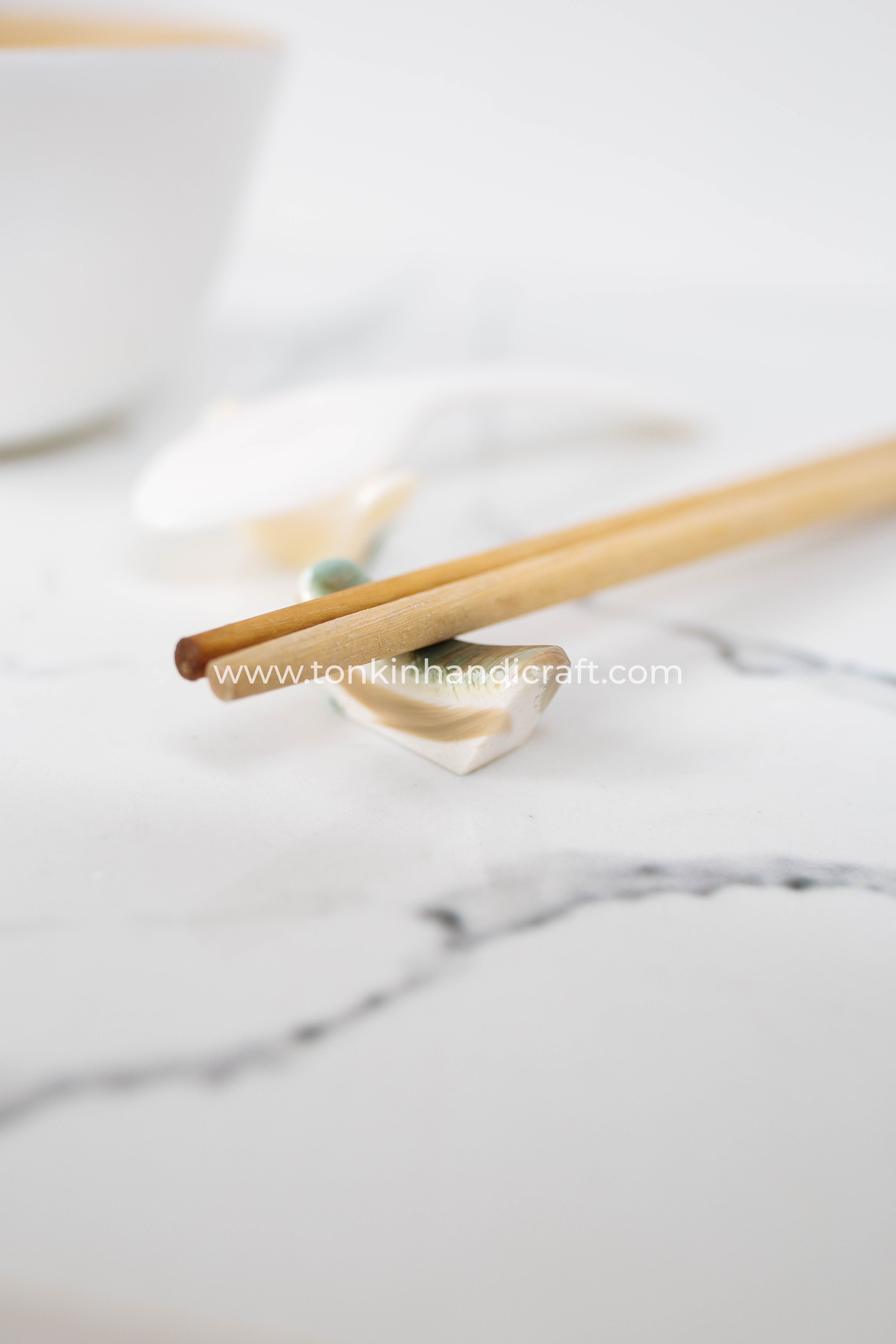 Gác Đũa, Kê Đũa Khảm Trai Tinh Tế, Gác Đũa Trang Trí Decor Phong Cách Châu Á | Cappiano Home