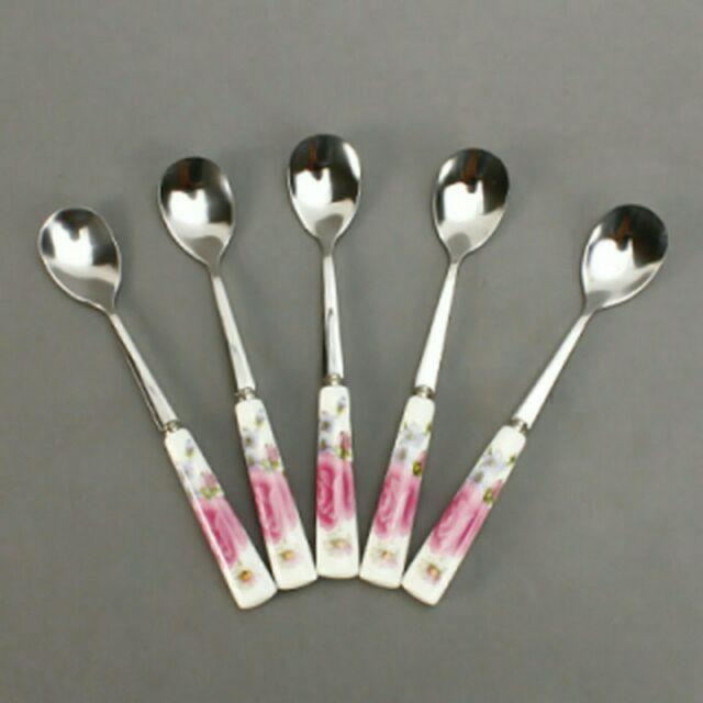 Thìa cán sứ in hoa
