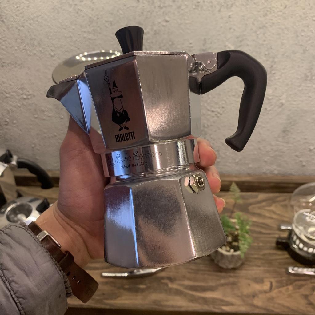 Ấm pha cà phê Espresso Moka Pot Bialetti 3 cup và 6 cup | Made in Italia