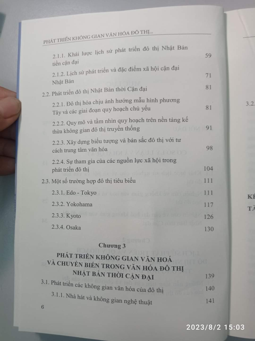 PHÁT TRIỂN KHÔNG GIAN VĂN HÓA ĐÔ THỊ Ở NHẬT BẢN THỜI CẬN ĐẠI (Sách chuyên khảo) - Nguyễn Dương Đỗ Quyên (Chủ biên) - bìa mềm