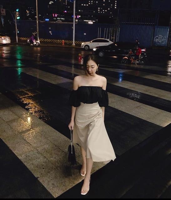 Áo đen trể vai cực iu