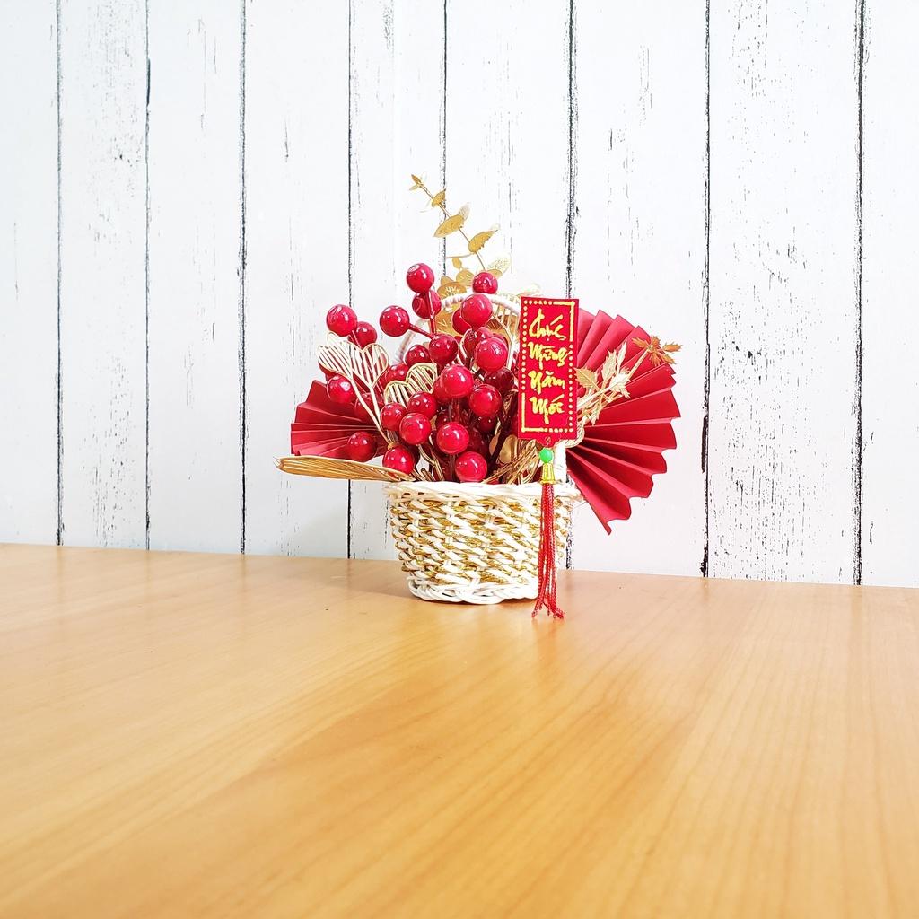 Giỏ đào đông nhí cao 15cm để bàn trang trí tết A03