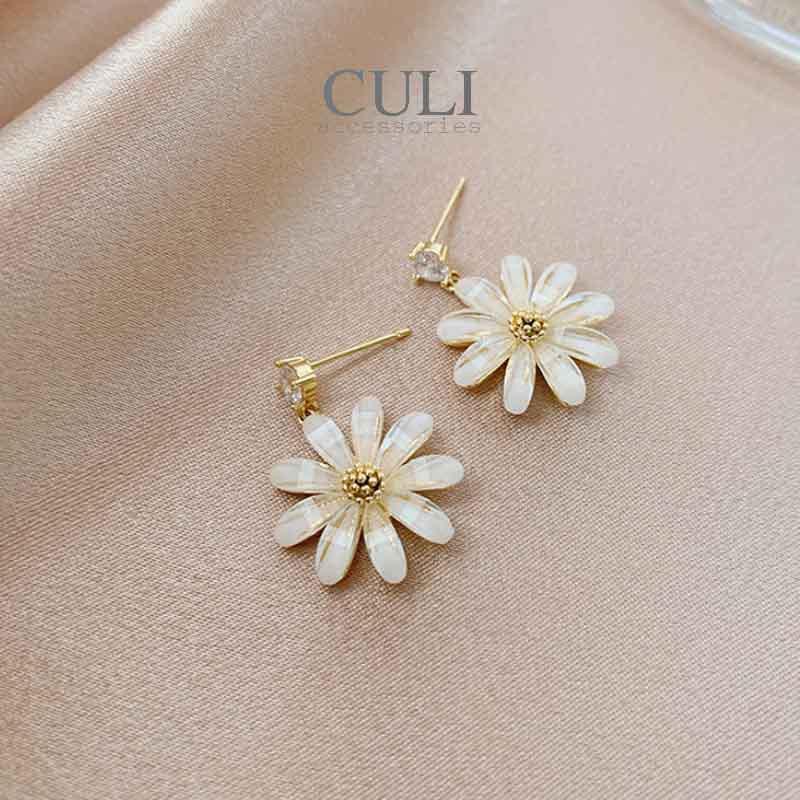 Khuyên tai hình hoa cúc xinh xắn HT663 - Culi accessories