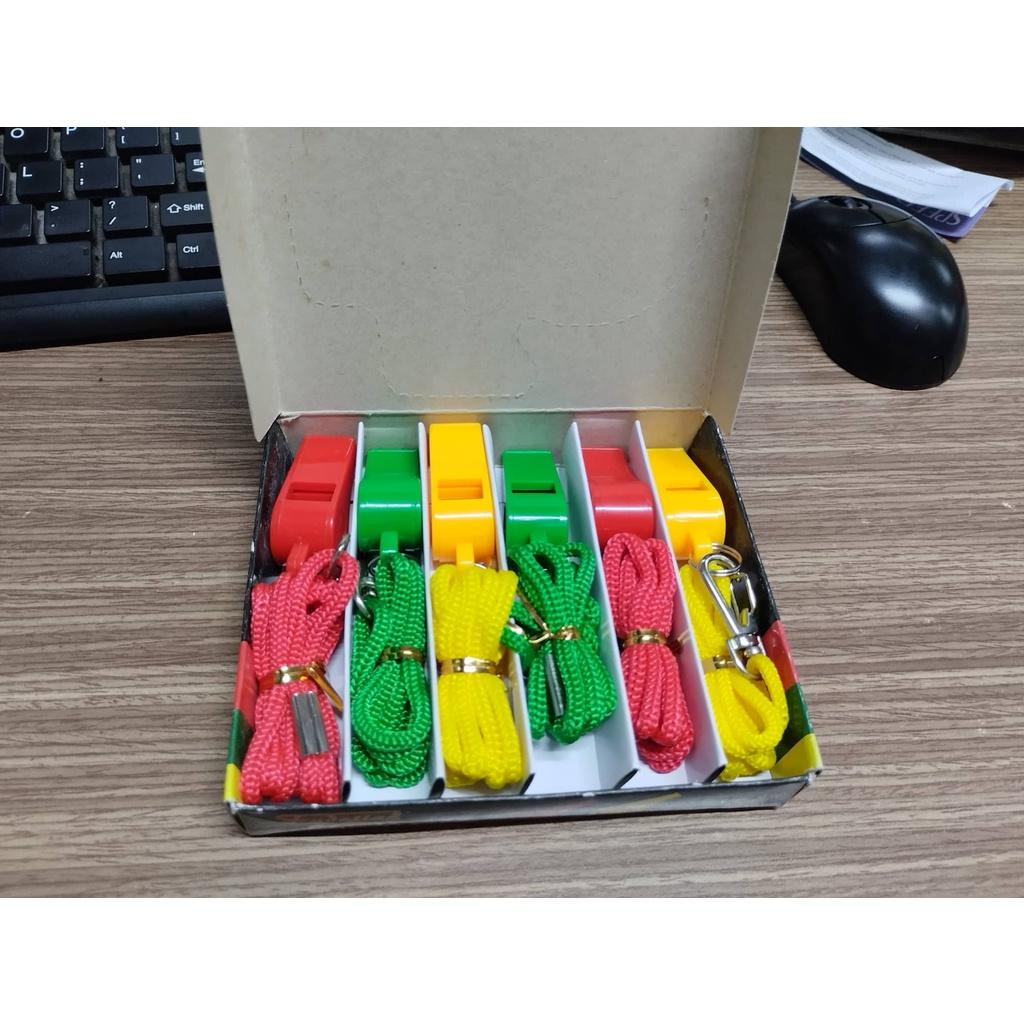 Còi trọng tài nhựa Fudetian Whistle - 1 cái