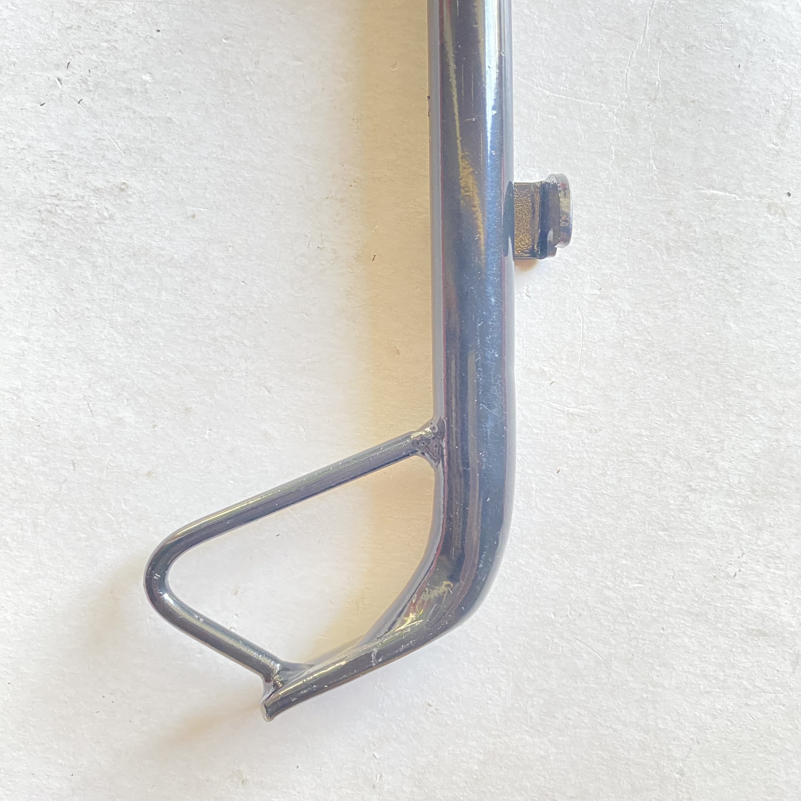 Chân chống bên lead 125