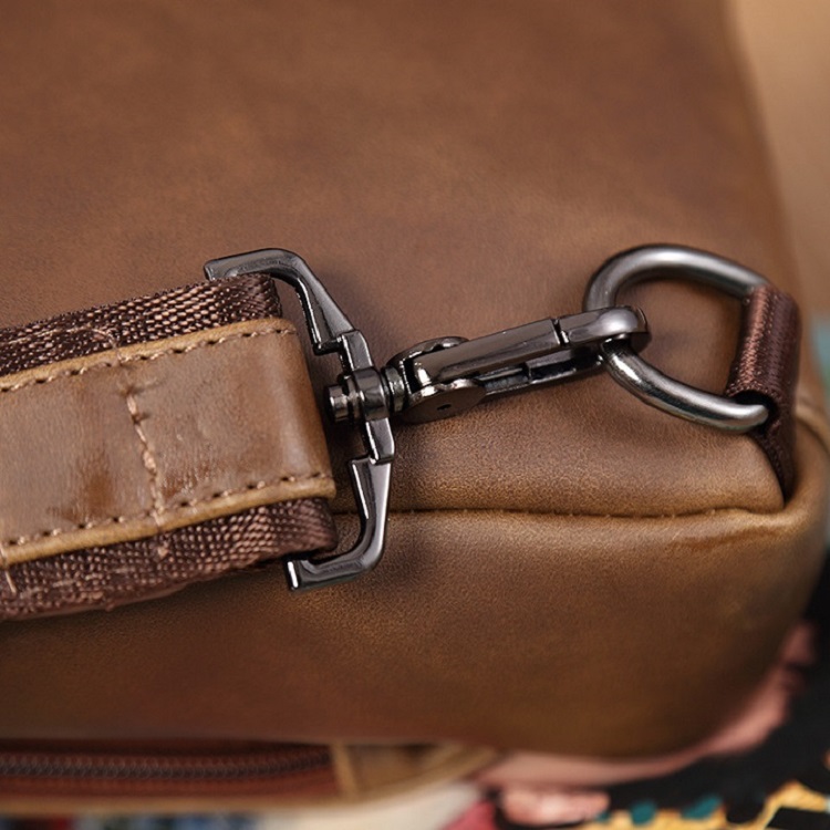 Túi Nam Đeo Chéo Bao Tử Da Bò Sáp BT02 Trẻ Chung Nhiều Ngăn Tiện Lợi