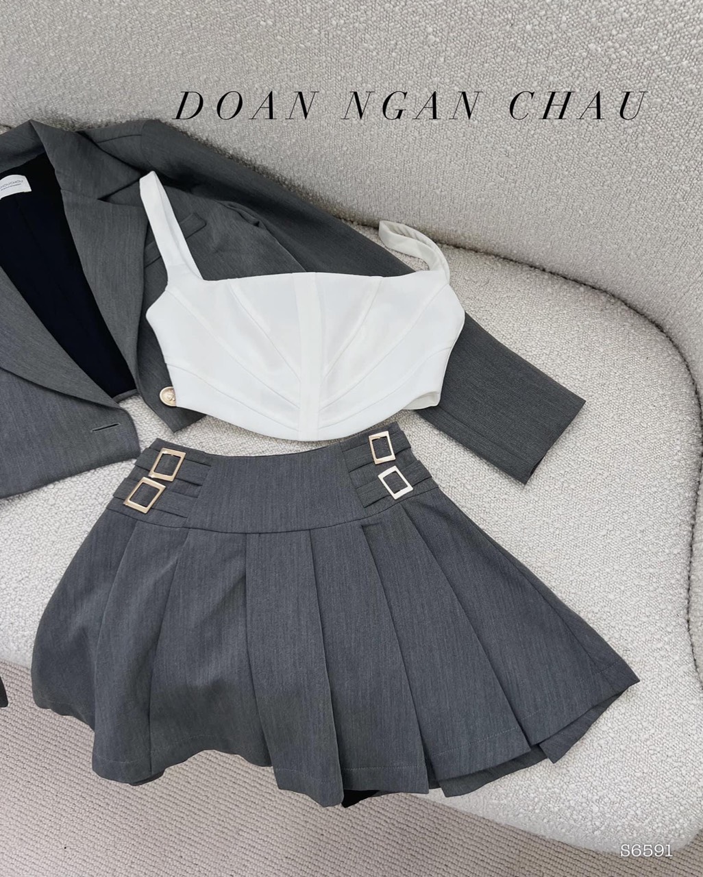 SET ÁO VEST/BLAZER LỬNG + CROPTOP DÂY + CHÂN VÁY NGẮN XẾP LI