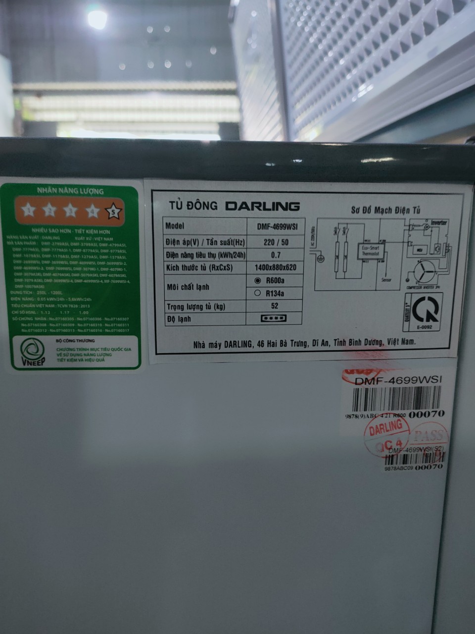 TỦ ĐÔNG MÁT INVERTER DARLING 450 LÍT DMF-4699WSI ĐỒNG (R134A) - hàng chính hãng