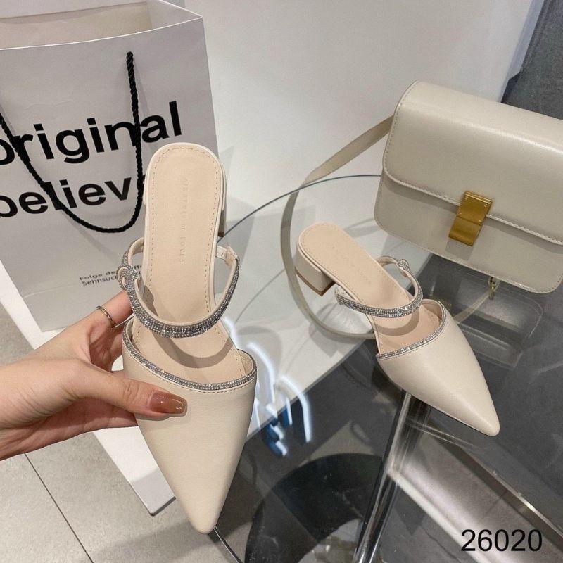 SỤC DA MŨI NHỌN VIỀN ĐÁ GÓT TRỤ THẤP - 4P