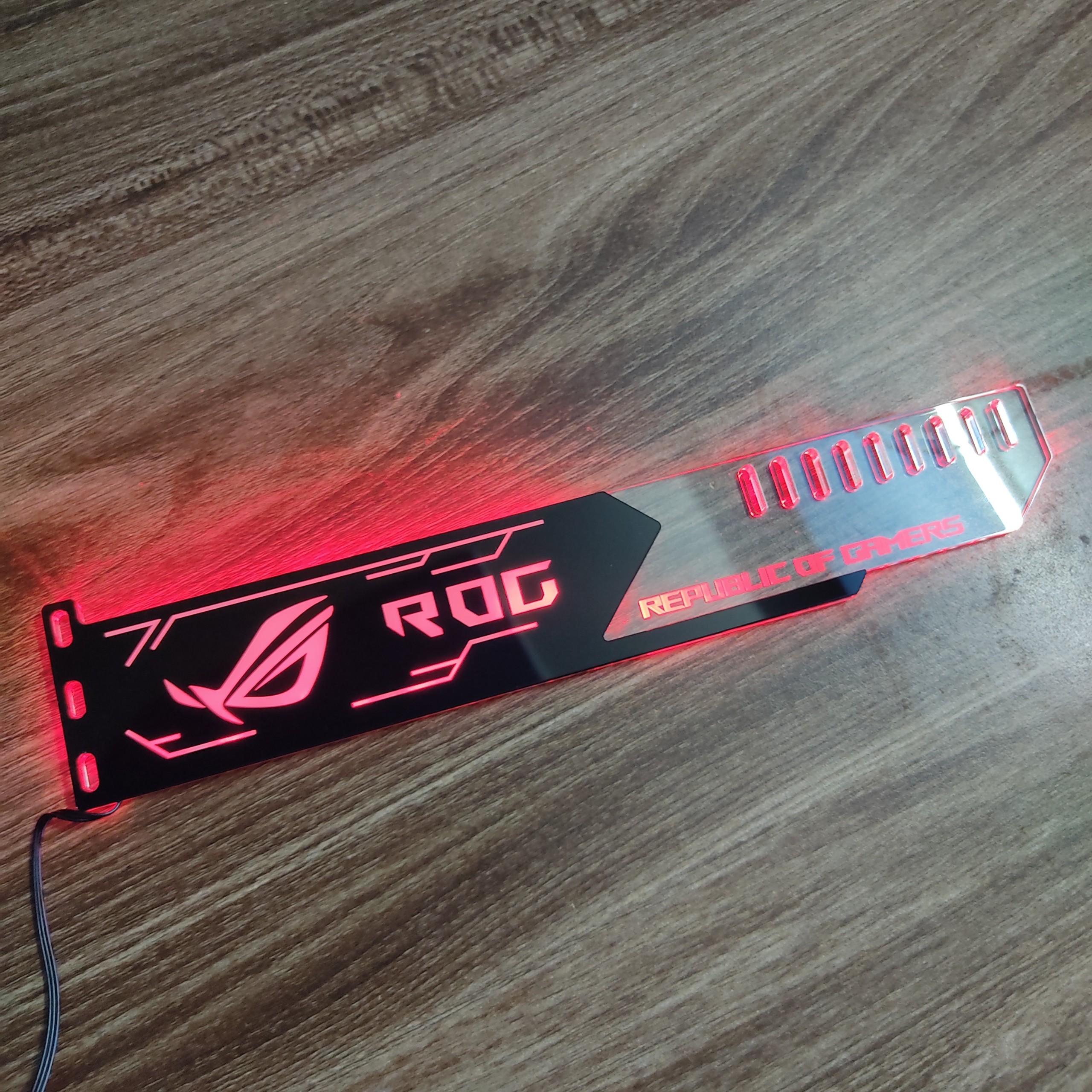 Đỡ VGA Led Logo ROG đồng bộ màu với bộ điều khiển Coolmoon Controller - Hàng nhập khẩu