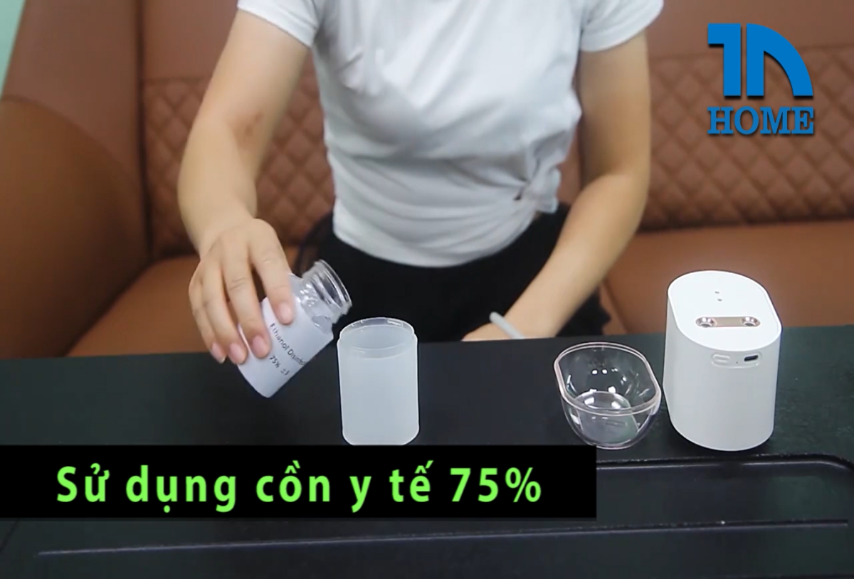 Máy khử khuẩn cảm ứng tự động sạc Usb sử dụng cồn tiện lợi